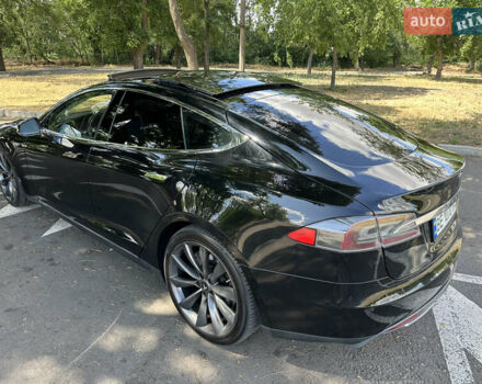 Черный Тесла Модель С, объемом двигателя 0 л и пробегом 239 тыс. км за 14500 $, фото 5 на Automoto.ua