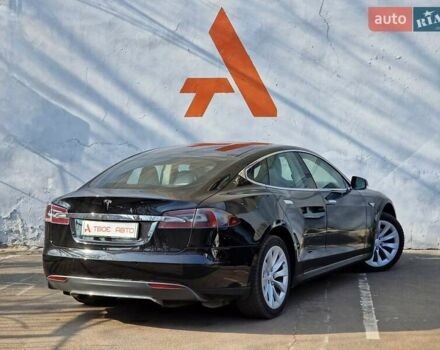 Черный Тесла Модель С, объемом двигателя 0 л и пробегом 60 тыс. км за 16990 $, фото 24 на Automoto.ua