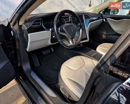 Черный Тесла Модель С, объемом двигателя 0 л и пробегом 60 тыс. км за 16990 $, фото 46 на Automoto.ua