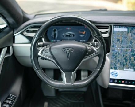 Черный Тесла Модель С, объемом двигателя 0 л и пробегом 90 тыс. км за 11200 $, фото 7 на Automoto.ua