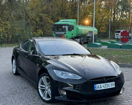 Тесла Модель С 2014 в Киеве на Automoto.ua Черный Тесла Модель С, объемом двигателя 0 л и пробегом 180 тыс. км за 12800 $, фото 3 на Automoto.ua