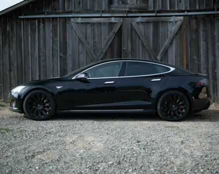 Черный Тесла Модель С, объемом двигателя 0 л и пробегом 90 тыс. км за 11200 $, фото 3 на Automoto.ua