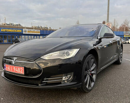 Черный Тесла Модель С, объемом двигателя 0 л и пробегом 116 тыс. км за 14950 $, фото 3 на Automoto.ua