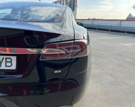 Чорний Тесла Модель С, об'ємом двигуна 0 л та пробігом 221 тис. км за 13999 $, фото 10 на Automoto.ua