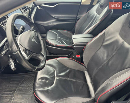 Тесла Модель С 2014 в Одессе на Automoto.ua Черный Тесла Модель С, объемом двигателя 0 л и пробегом 205 тыс. км за 14000 $, фото 11 на Automoto.ua