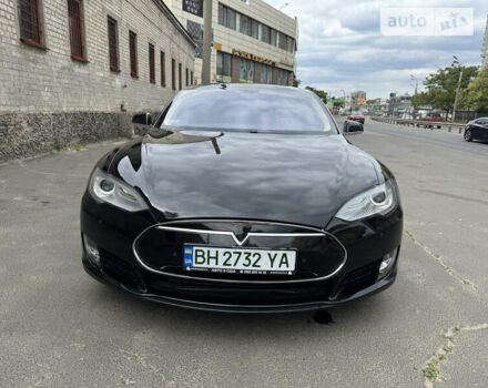 Черный Тесла Модель С, объемом двигателя 0 л и пробегом 68 тыс. км за 21000 $, фото 1 на Automoto.ua