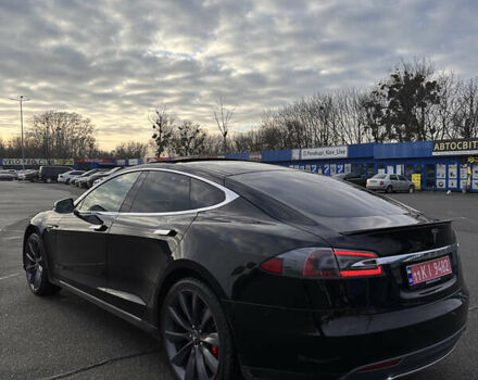 Черный Тесла Модель С, объемом двигателя 0 л и пробегом 116 тыс. км за 14950 $, фото 8 на Automoto.ua