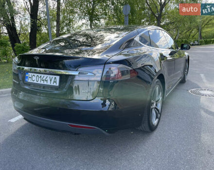 Черный Тесла Модель С, объемом двигателя 0 л и пробегом 199 тыс. км за 16300 $, фото 5 на Automoto.ua
