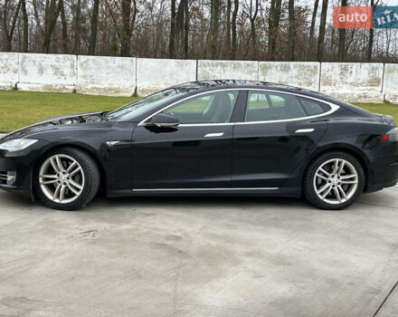 Черный Тесла Модель С, объемом двигателя 0 л и пробегом 305 тыс. км за 9500 $, фото 3 на Automoto.ua