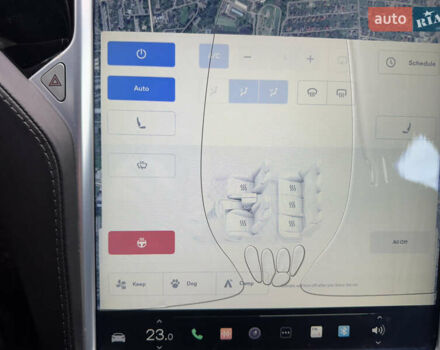 Тесла Модель С 2015 в Житомире на Automoto.ua Черный Тесла Модель С, объемом двигателя 0 л и пробегом 71 тыс. км за 15000 $, фото 24 на Automoto.ua