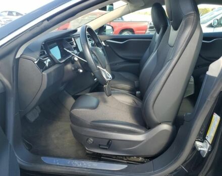 Чорний Тесла Модель С, об'ємом двигуна 0 л та пробігом 189 тис. км за 10500 $, фото 5 на Automoto.ua