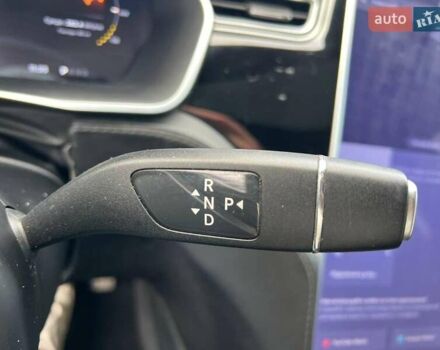 Черный Тесла Модель С, объемом двигателя 0 л и пробегом 150 тыс. км за 14990 $, фото 19 на Automoto.ua