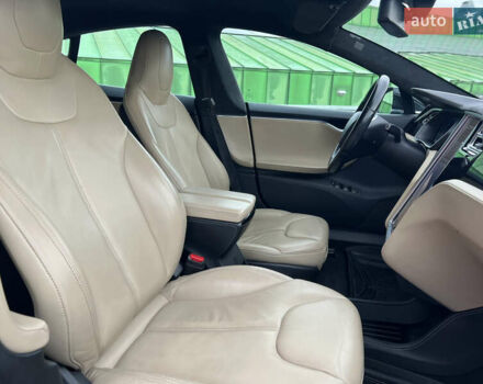 Чорний Тесла Модель С, об'ємом двигуна 0 л та пробігом 275 тис. км за 14000 $, фото 32 на Automoto.ua