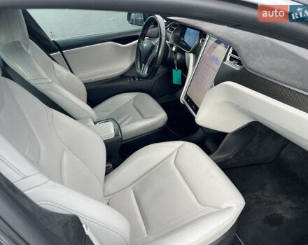 Черный Тесла Модель С, объемом двигателя 0 л и пробегом 99 тыс. км за 19500 $, фото 15 на Automoto.ua