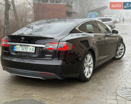 Черный Тесла Модель С, объемом двигателя 0 л и пробегом 167 тыс. км за 19000 $, фото 5 на Automoto.ua