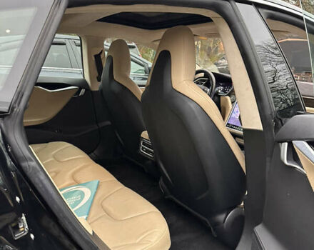 Черный Тесла Модель С, объемом двигателя 0 л и пробегом 66 тыс. км за 18000 $, фото 9 на Automoto.ua