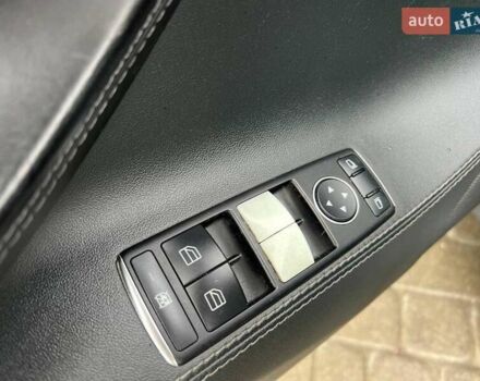 Черный Тесла Модель С, объемом двигателя 0 л и пробегом 150 тыс. км за 14990 $, фото 14 на Automoto.ua