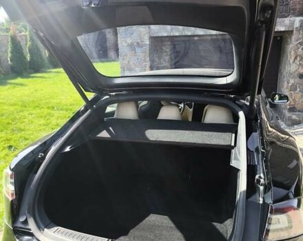 Чорний Тесла Модель С, об'ємом двигуна 0 л та пробігом 199 тис. км за 14200 $, фото 7 на Automoto.ua