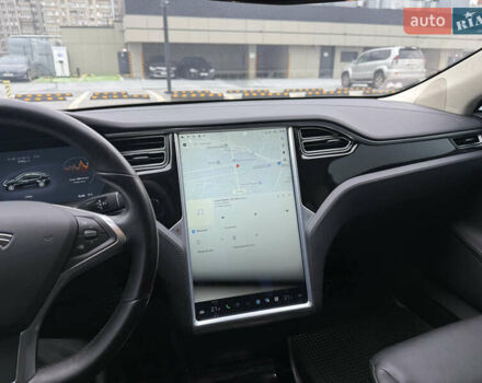 Чорний Тесла Модель С, об'ємом двигуна 0 л та пробігом 225 тис. км за 13500 $, фото 24 на Automoto.ua