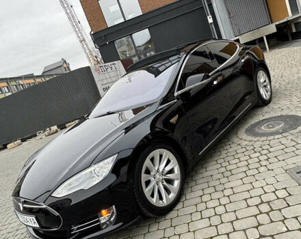 Чорний Тесла Модель С, об'ємом двигуна 0 л та пробігом 60 тис. км за 15500 $, фото 16 на Automoto.ua