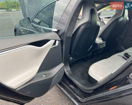 Черный Тесла Модель С, объемом двигателя 0 л и пробегом 99 тыс. км за 19500 $, фото 18 на Automoto.ua