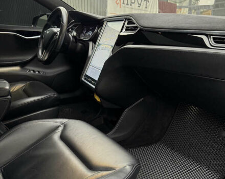 Чорний Тесла Модель С, об'ємом двигуна 0 л та пробігом 60 тис. км за 15500 $, фото 37 на Automoto.ua