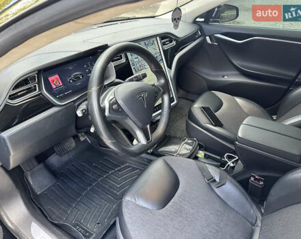 Черный Тесла Модель С, объемом двигателя 0 л и пробегом 182 тыс. км за 17600 $, фото 16 на Automoto.ua