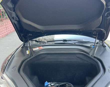 Чорний Тесла Модель С, об'ємом двигуна 0 л та пробігом 200 тис. км за 16500 $, фото 26 на Automoto.ua