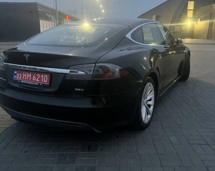 Черный Тесла Модель С, объемом двигателя 0 л и пробегом 250 тыс. км за 15700 $, фото 3 на Automoto.ua
