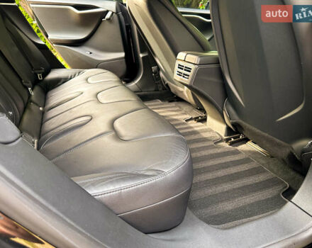 Черный Тесла Модель С, объемом двигателя 0 л и пробегом 200 тыс. км за 15000 $, фото 35 на Automoto.ua