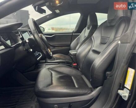 Чорний Тесла Модель С, об'ємом двигуна 0 л та пробігом 250 тис. км за 13900 $, фото 4 на Automoto.ua