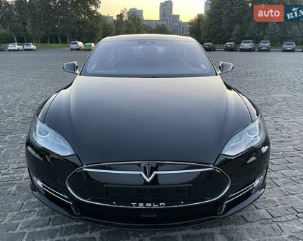 Черный Тесла Модель С, объемом двигателя 0 л и пробегом 107 тыс. км за 18500 $, фото 7 на Automoto.ua