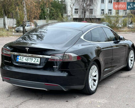 Черный Тесла Модель С, объемом двигателя 0 л и пробегом 224 тыс. км за 13500 $, фото 10 на Automoto.ua