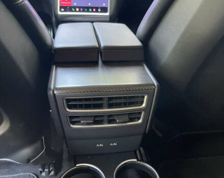 Чорний Тесла Модель С, об'ємом двигуна 0 л та пробігом 200 тис. км за 16500 $, фото 14 на Automoto.ua