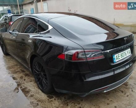 Черный Тесла Модель С, объемом двигателя 0 л и пробегом 248 тыс. км за 14600 $, фото 10 на Automoto.ua