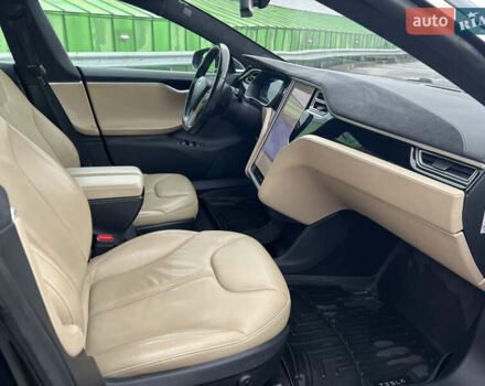 Чорний Тесла Модель С, об'ємом двигуна 0 л та пробігом 275 тис. км за 14000 $, фото 31 на Automoto.ua