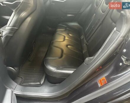 Черный Тесла Модель С, объемом двигателя 0 л и пробегом 34 тыс. км за 25900 $, фото 11 на Automoto.ua