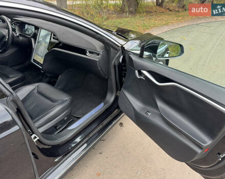 Тесла Модель С 2015 в Житомире на Automoto.ua Черный Тесла Модель С, объемом двигателя 0 л и пробегом 71 тыс. км за 15000 $, фото 19 на Automoto.ua