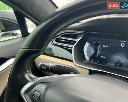 Чорний Тесла Модель С, об'ємом двигуна 0 л та пробігом 275 тис. км за 14000 $, фото 21 на Automoto.ua