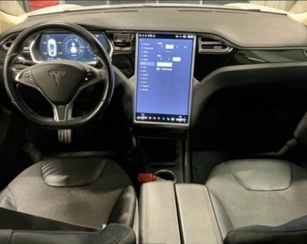 Чорний Тесла Модель С, об'ємом двигуна 0 л та пробігом 61 тис. км за 13800 $, фото 7 на Automoto.ua
