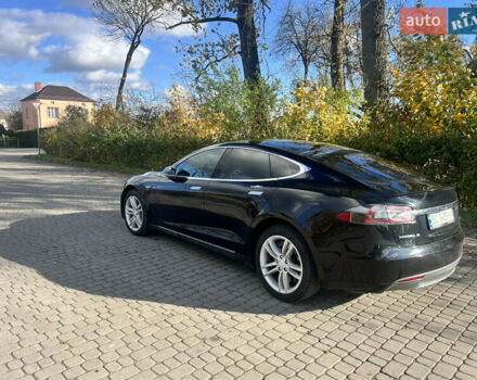 Черный Тесла Модель С, объемом двигателя 0 л и пробегом 115 тыс. км за 16200 $, фото 3 на Automoto.ua