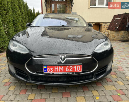 Черный Тесла Модель С, объемом двигателя 0 л и пробегом 250 тыс. км за 12700 $, фото 2 на Automoto.ua