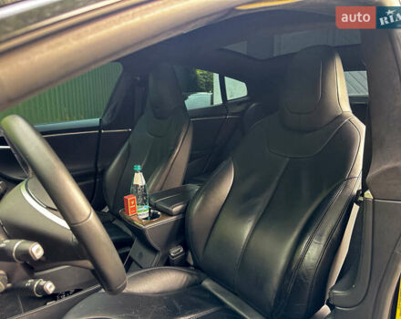 Черный Тесла Модель С, объемом двигателя 0 л и пробегом 200 тыс. км за 15000 $, фото 31 на Automoto.ua