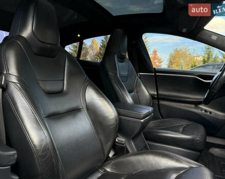 Чорний Тесла Модель С, об'ємом двигуна 0 л та пробігом 183 тис. км за 13950 $, фото 44 на Automoto.ua