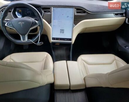 Черный Тесла Модель С, объемом двигателя 0 л и пробегом 93 тыс. км за 4200 $, фото 7 на Automoto.ua