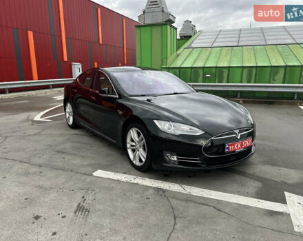 Чорний Тесла Модель С, об'ємом двигуна 0 л та пробігом 275 тис. км за 14000 $, фото 2 на Automoto.ua