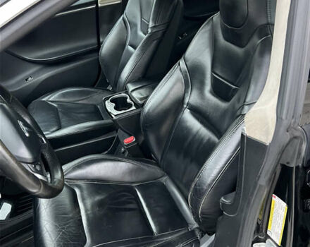 Черный Тесла Модель С, объемом двигателя 0 л и пробегом 305 тыс. км за 9500 $, фото 23 на Automoto.ua