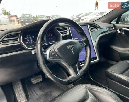 Черный Тесла Модель С, объемом двигателя 0 л и пробегом 150 тыс. км за 14990 $, фото 17 на Automoto.ua