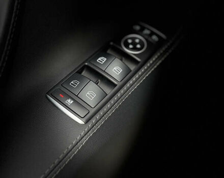 Чорний Тесла Модель С, об'ємом двигуна 0 л та пробігом 60 тис. км за 15500 $, фото 29 на Automoto.ua