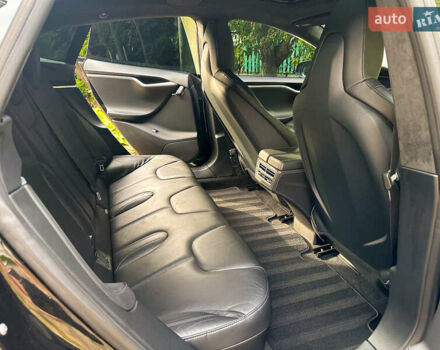 Черный Тесла Модель С, объемом двигателя 0 л и пробегом 200 тыс. км за 15000 $, фото 34 на Automoto.ua